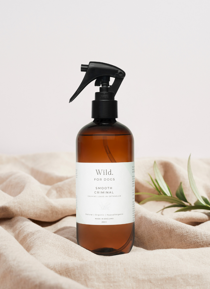 Smooth Criminal Calming Leave-in Detangler